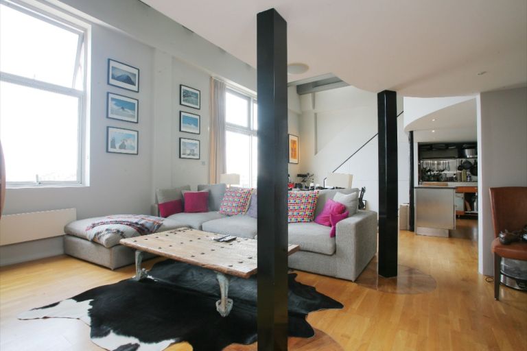 Two Bedroom Apartment with London and Thames River views at The Piper Building, Fulham SW6 3EF