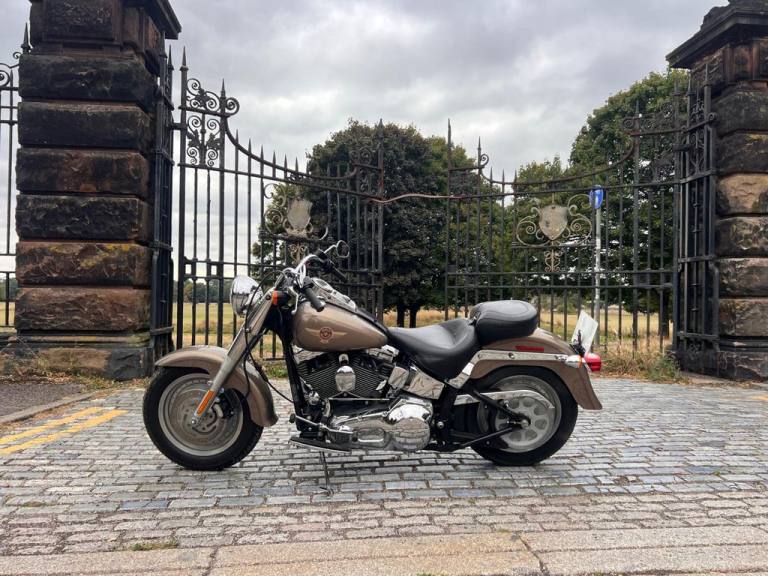 2004 Harley-Davidson FLST 1449cc FLSTFI FATBOY F.I   Motorcycle Petrol Manual