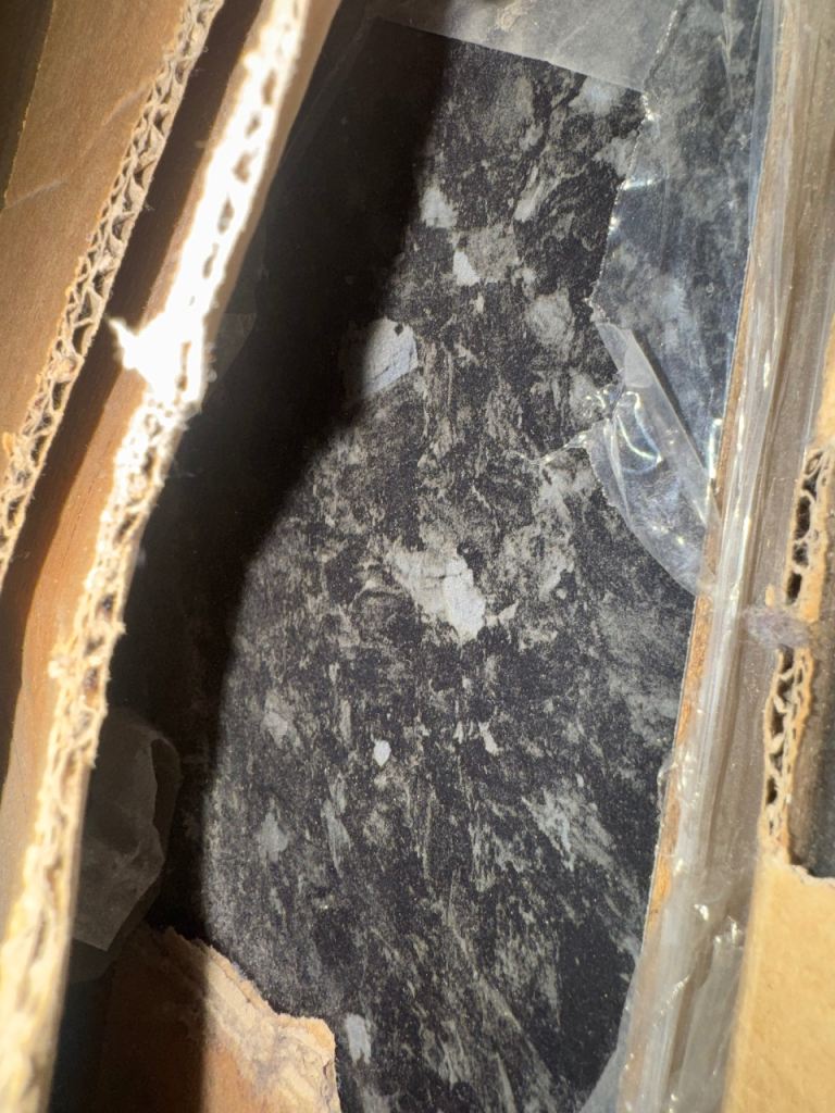 2 Black marble effect Kitchen Worktop – B&Q “It Kitchens” (Unused / New)