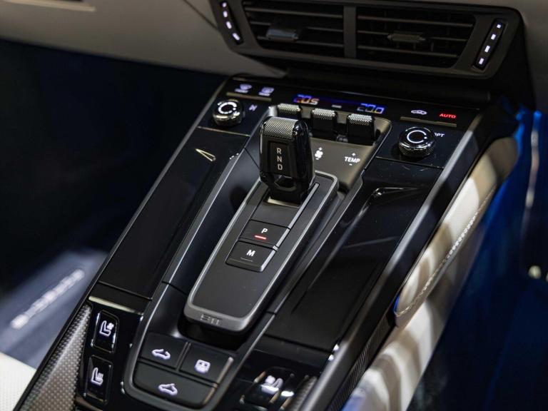 2024 Porsche 911 GTS t-Hybrid 2dr PDK COUPE PETROL/ELECTRIC Automatic