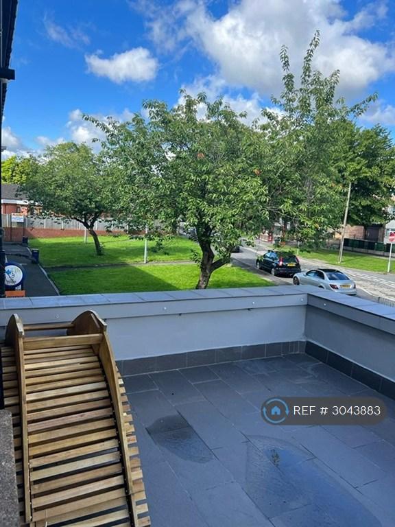3 bedroom house in Copthorne Square, Huddersfield, HD2 (3 bed) (#3043883)