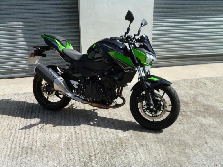 2022 Kawasaki Z ER 400 Sports Tourer Petrol Manual