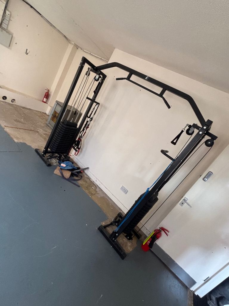 Multi train gym rig 