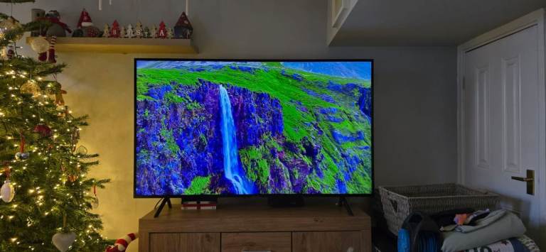 58 inch Samsung 4K UHD Smart TV