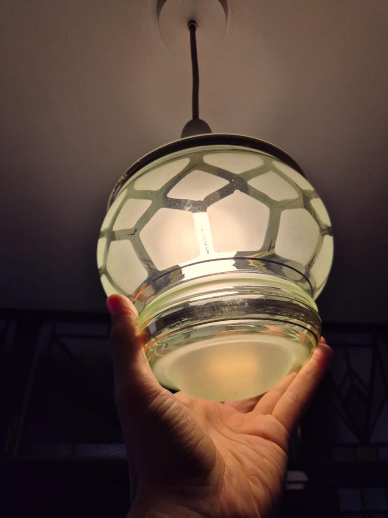 Art Deco style glass tortoiseshell pattern lamp shade and chrome-plated gallery