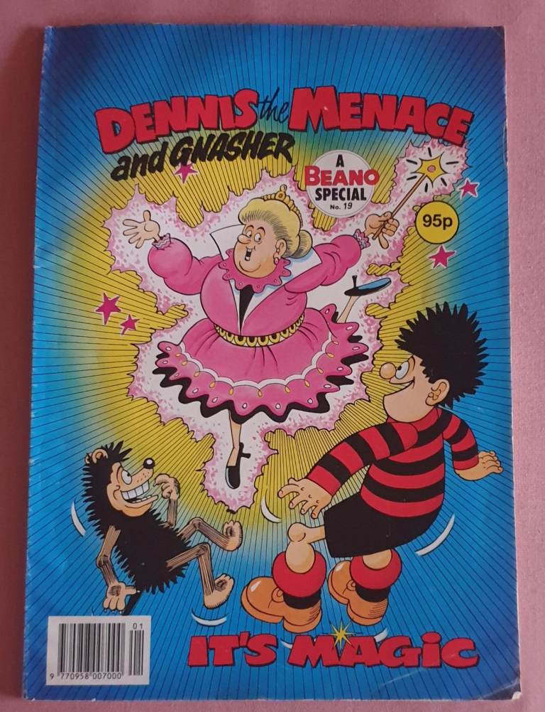 Dennis the Menace and Gnasher. It's Magic. A Beano Special Comic Book No. 19