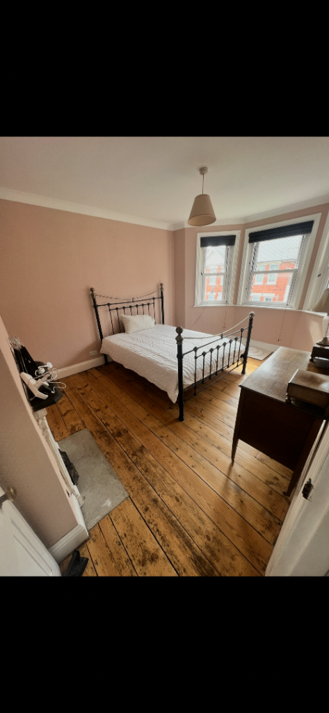 Large fully furnished double bedroom to rent - ALL BILLS INCLUDED