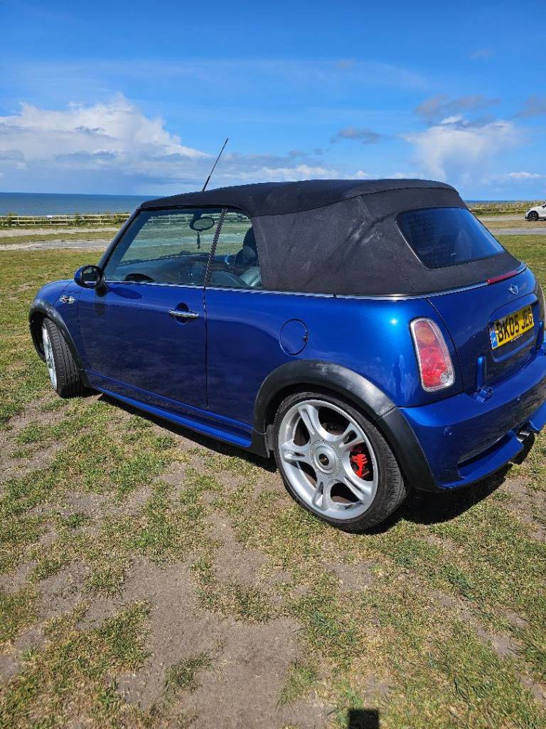 Mini, CONVERTIBLE, Convertible, 2005, Manual, 1598 (cc), 2 doors