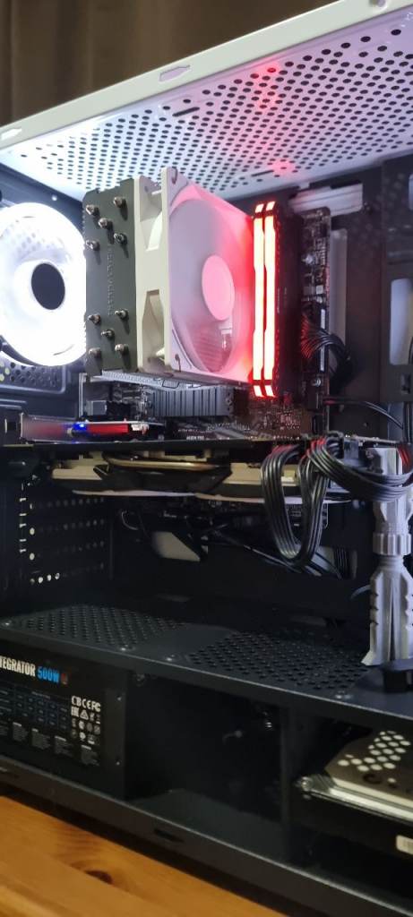 Gaming PC Tower with AMD Ryzen 7 1700, 16GB RAM, RX 590
