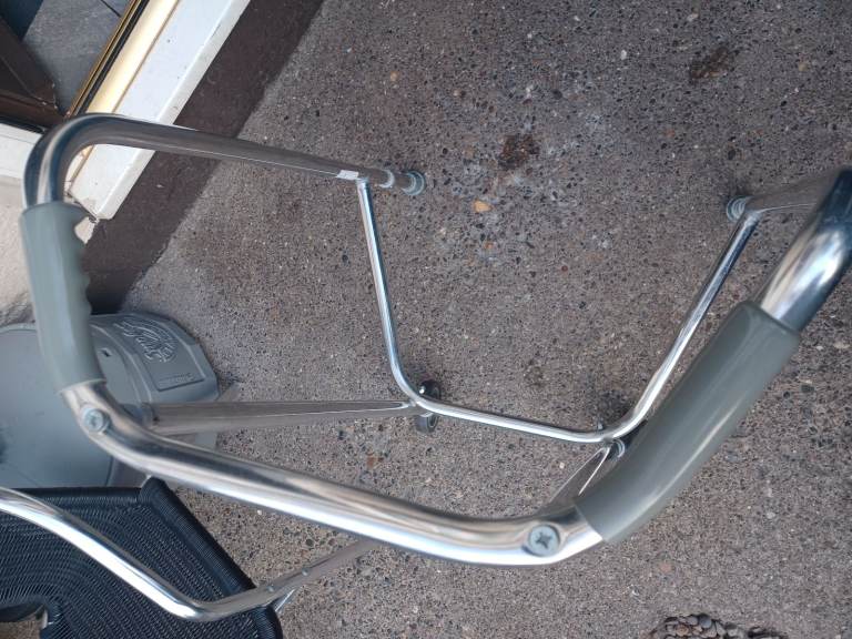 Zimmer frame good condition  