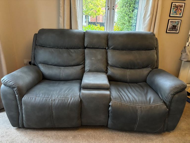 Electric Sofa’s 1x 2 seater and 1x3 seater