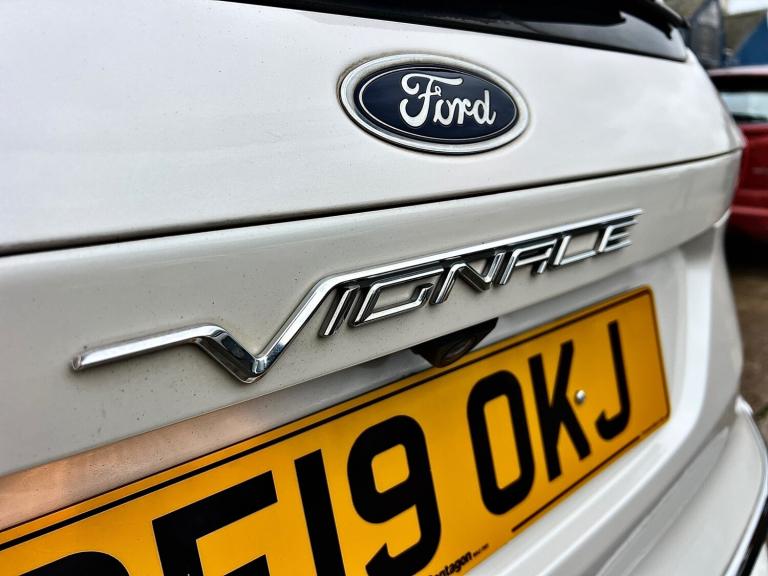 2019 Ford S-Max 2.0 EcoBlue 240 5dr Auto MPV Diesel Automatic