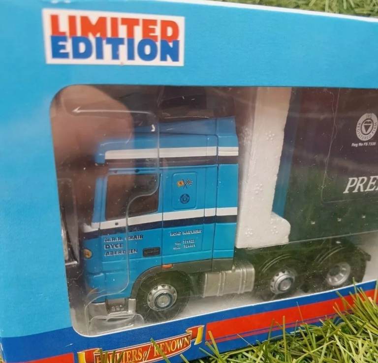 Corgi CC13228 DAF XF Space Cab Curtainside Truck ARR Craib Ltd Aberdeen Scotland