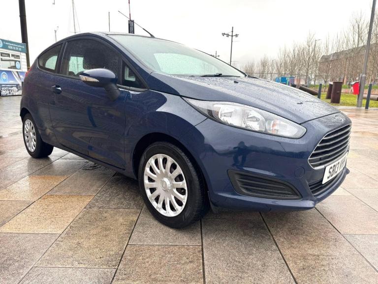2013 Ford Fiesta 1.25 Style 3dr HATCHBACK PETROL Manual