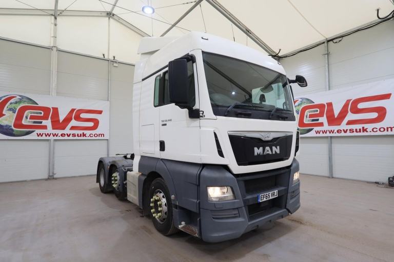 2015 (65 PLATE) MAN TGX 26.440 6x2 Euro 6 Tractor Units
