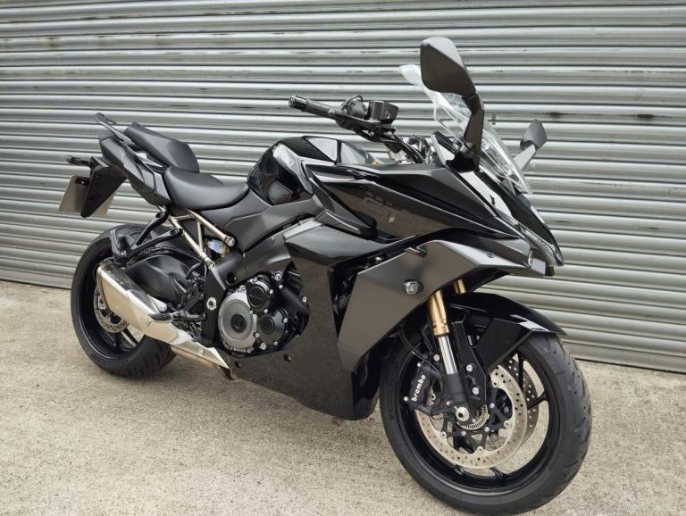 2024 Suzuki GSX-S1000GT