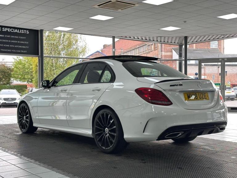 MERCEDES-BENZ C CLASS 2.1 C220d AMG Line (Premium) G-Tronic+ Euro 6 (s/s) 4dr