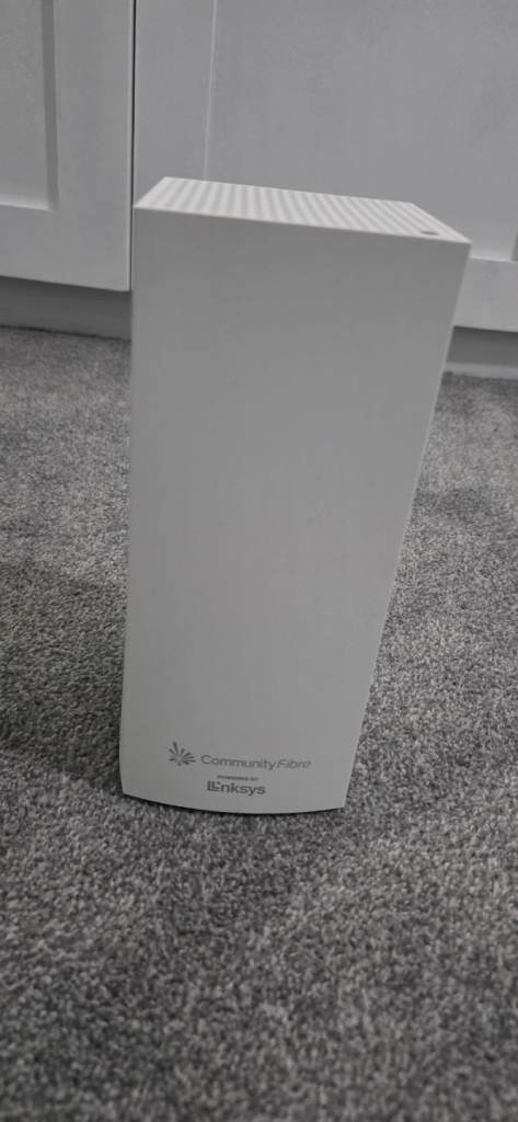 Community Fibre Linksys Mesh Router (SPNMX42) – WiFi 6 – Excellent Condition