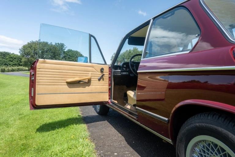 2021 BMW 2002 2 dr  Petrol Manual