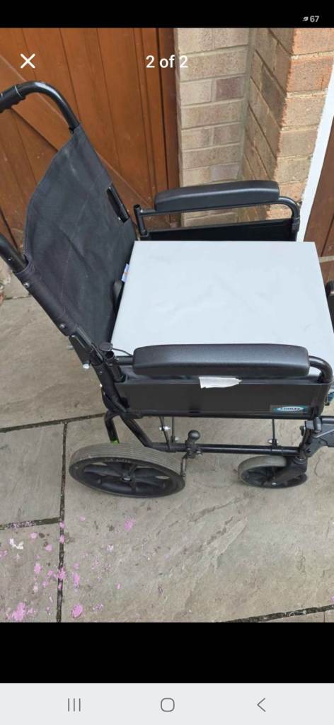 Lomax wheelchai