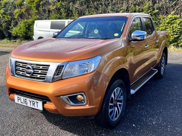 2016 Nissan Navara Double Cab Pick Up N-Connecta 2.3dCi 190 4WD PICK UP DIESEL Manual