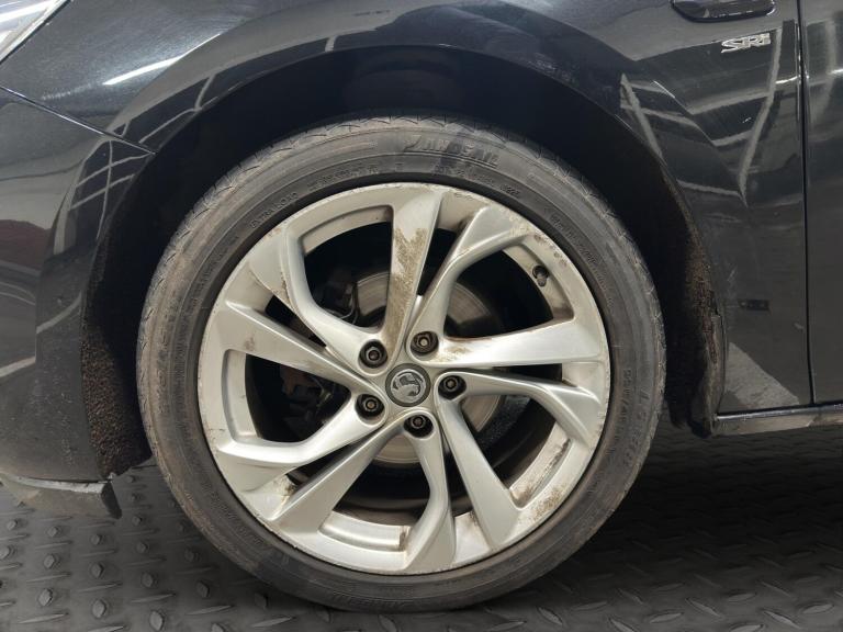 2015 Vauxhall Astra 1.4T 16V 150 SRi 5dr HATCHBACK PETROL Manual