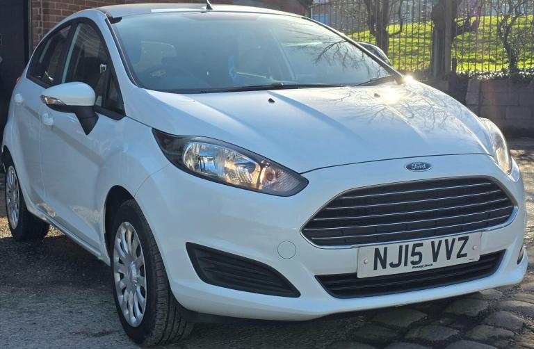 2015 Ford Fiesta 1.25 Style Euro 5 5dr HATCHBACK Petrol Manual