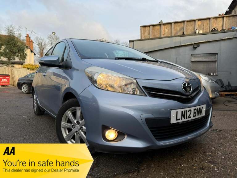 2012 Toyota Yaris 1.33 Dual VVT-i T Spirit Hatchback 5dr Petrol Multidrive S Euro 5 (101 ps) Hatc...