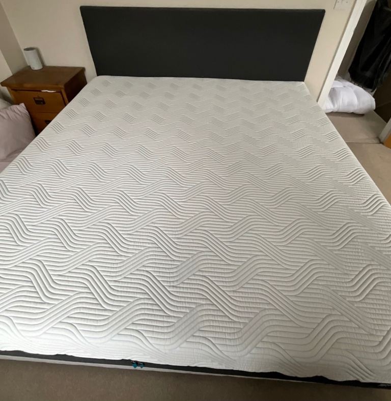 REDUCED Tempur Pro Plus Smartcool Soft Memory Foam Mattress (Unbelievable Quality)