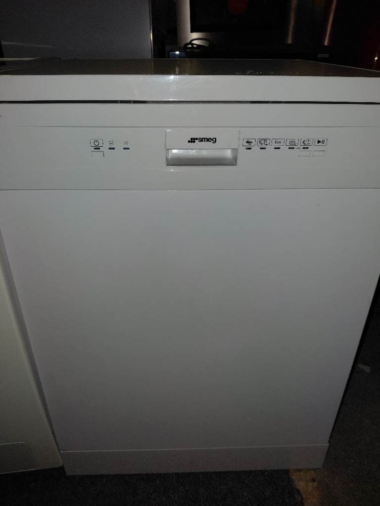 Smeg Dishwasher AS NEW ⭐️⭐️⭐️⭐️⭐️