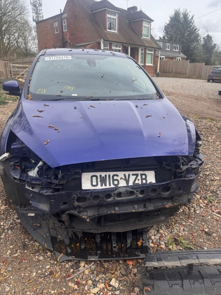 2016 Ford Focus ST-Line 1.6 Manual – Front Damage, Still Drives – £1110 Cash Collection