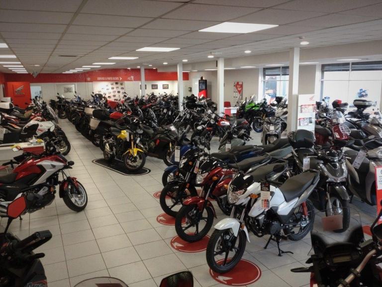 68/2019 HONDA VFR1200X CROSSTOURER - 10232 MILES 