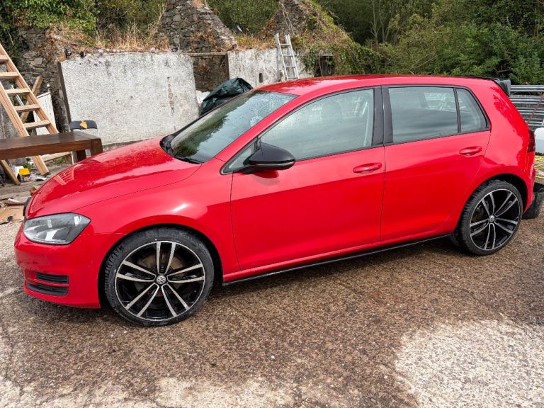 Volkswagen, GOLF, Hatchback, 2013, Manual, 1598 (cc), 5 doors