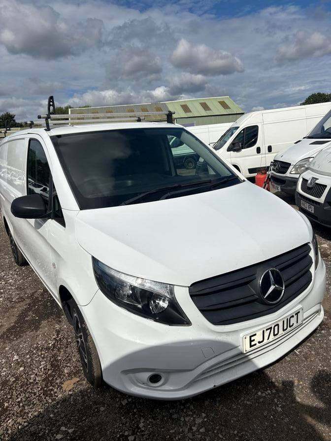 2020 Mercedes-Benz Vito 114CDI Progressive Van PANEL VAN DIESEL Manual