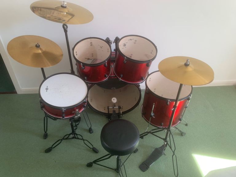 Full size drum kit - Gear4Music BDK-1