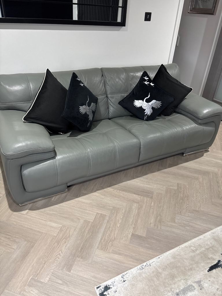 Immaculate Grey Superior Leather - 3 Seater Sofa, 2 Seater Sofa & Footstool