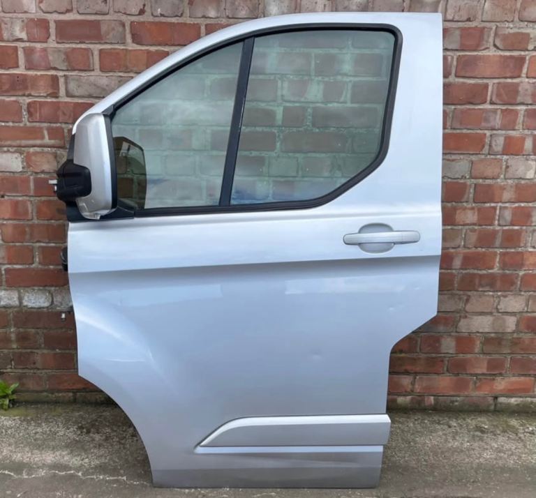 Ford Transit Custom Left Passenger Side Front Door Nearside Moondust Silver 2013-2018 Pre-Facelift