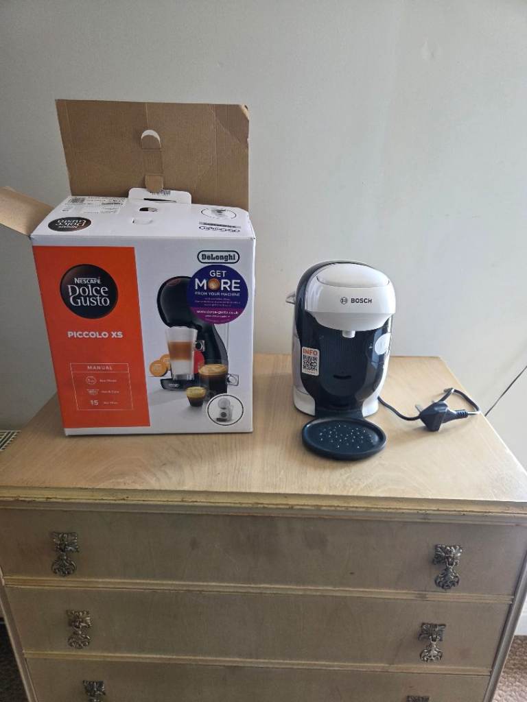 Bosch Tassimo Vivy 2 Pod Coffee Machine - White/Black