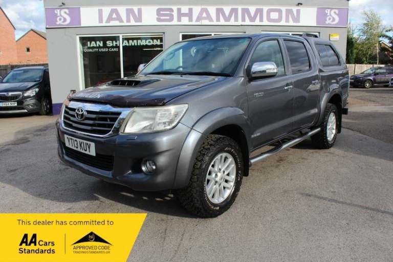 2013 Toyota Hilux 3.0 INVINCIBLE 4X4 D-4D DCB