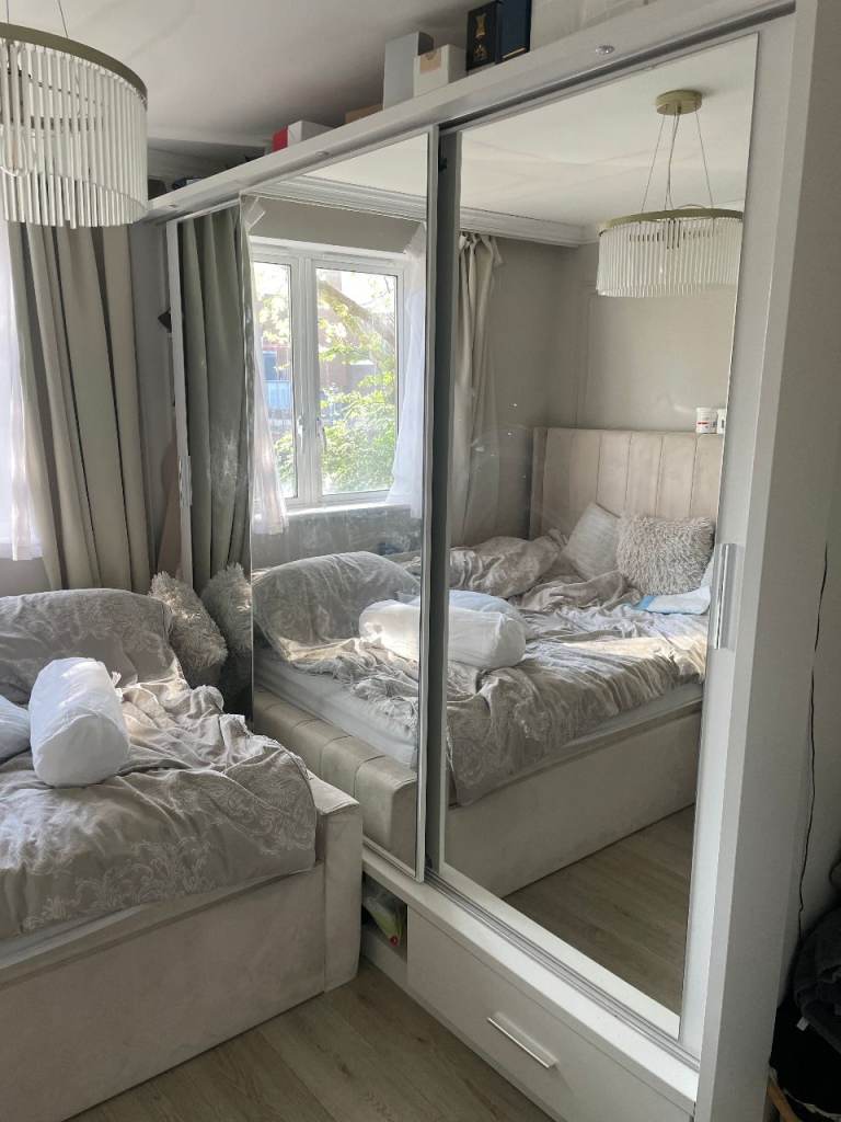 Ikea Furniture Assemble/Disassembly 