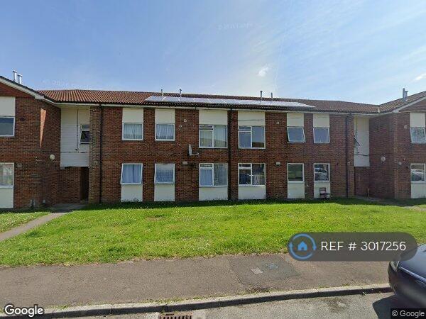 2 bedroom flat in Waiblingen Way, Devizes, SN10 (2 bed) (#3017256)