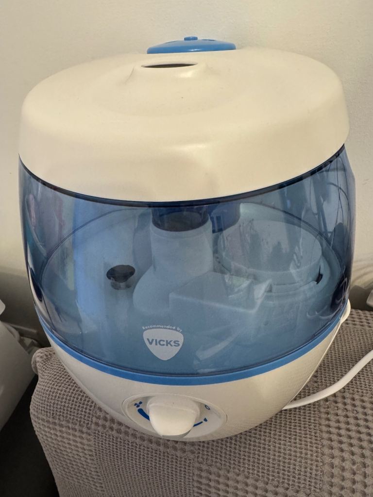 Vicks Humidifier