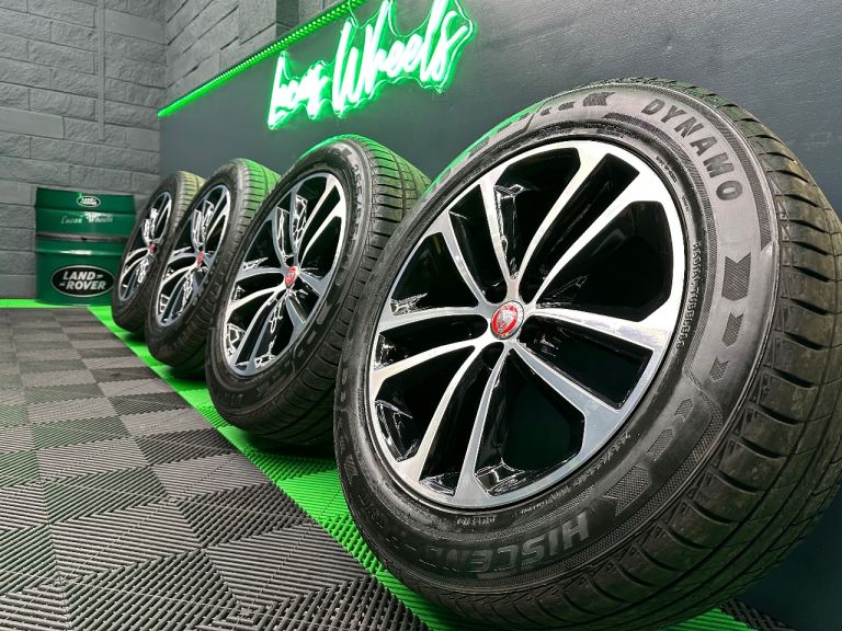 Jaguar F Pace Bionic 19 inch Diamond cut & Black alloy wheels & 6/7mm+ matching tyres!