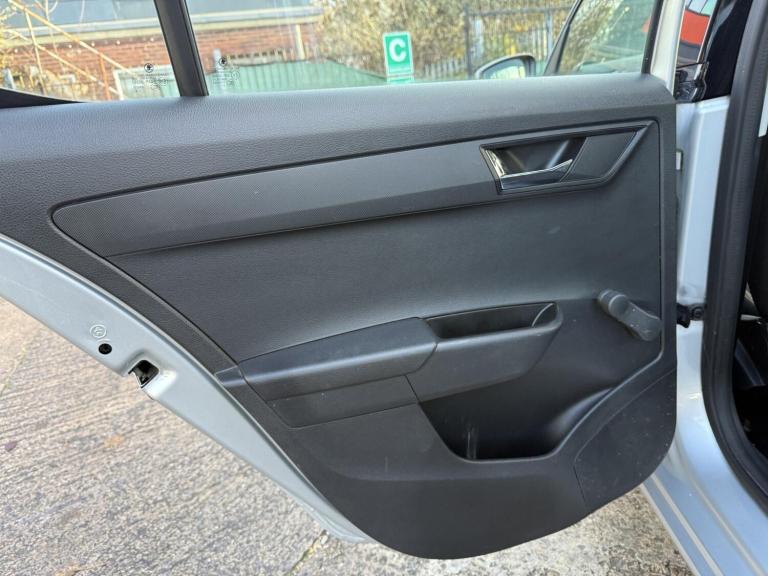 2015 Skoda Fabia 1.2 TSI SE L 5dr DSG HATCHBACK PETROL Automatic