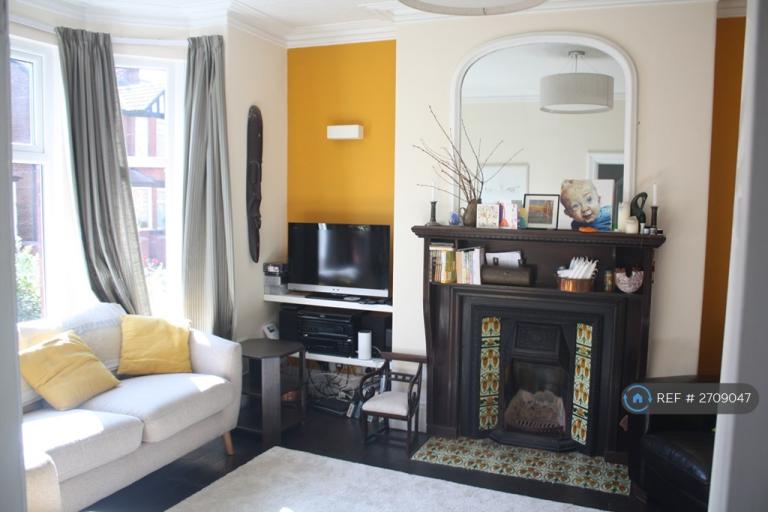 4 bedroom house in Milwain Road, Manchester, M19 (4 bed) (#2709047)