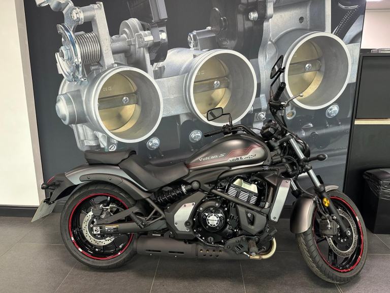 KAWASAKI VULCAN S-1OWNER