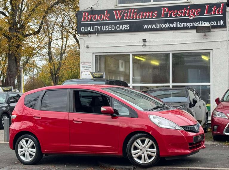 2015 Honda Jazz 1.4 i-VTEC ES Plus 5dr HATCHBACK PETROL Manual