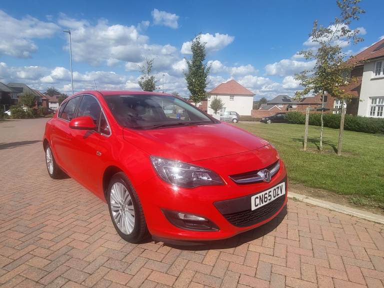 Vauxhall Astra 1.6 excite. 2015 65 . With history 
