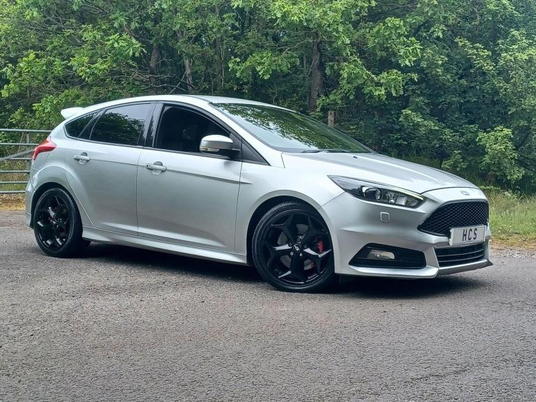 2015 Ford Focus 2.0 TDCi ST-3 Euro 6 (s/s) 5dr HATCHBACK Diesel Manual