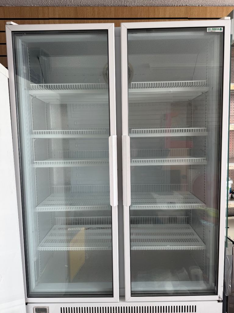 Double door drink fridge 